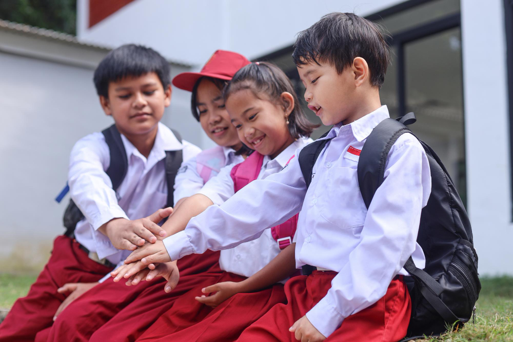 ujian nasional akan mulai diberlakukan kembali bagi anak usia SD, SMP dan SMA