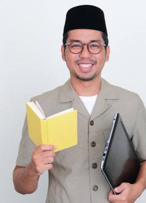 filosofi ki hadjar dewantara dalam mendidik menimbulkan inspirasi bagi dunia pendidikan indonesia