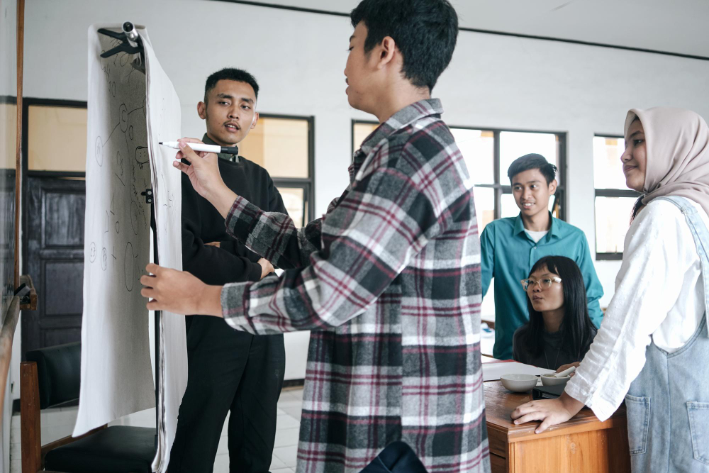 pelatihan guru menghadapi kurikulum 2025